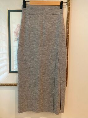 Wilfred Aritzia Gray Knit Midi Skirt with Side Slit 85% Wool